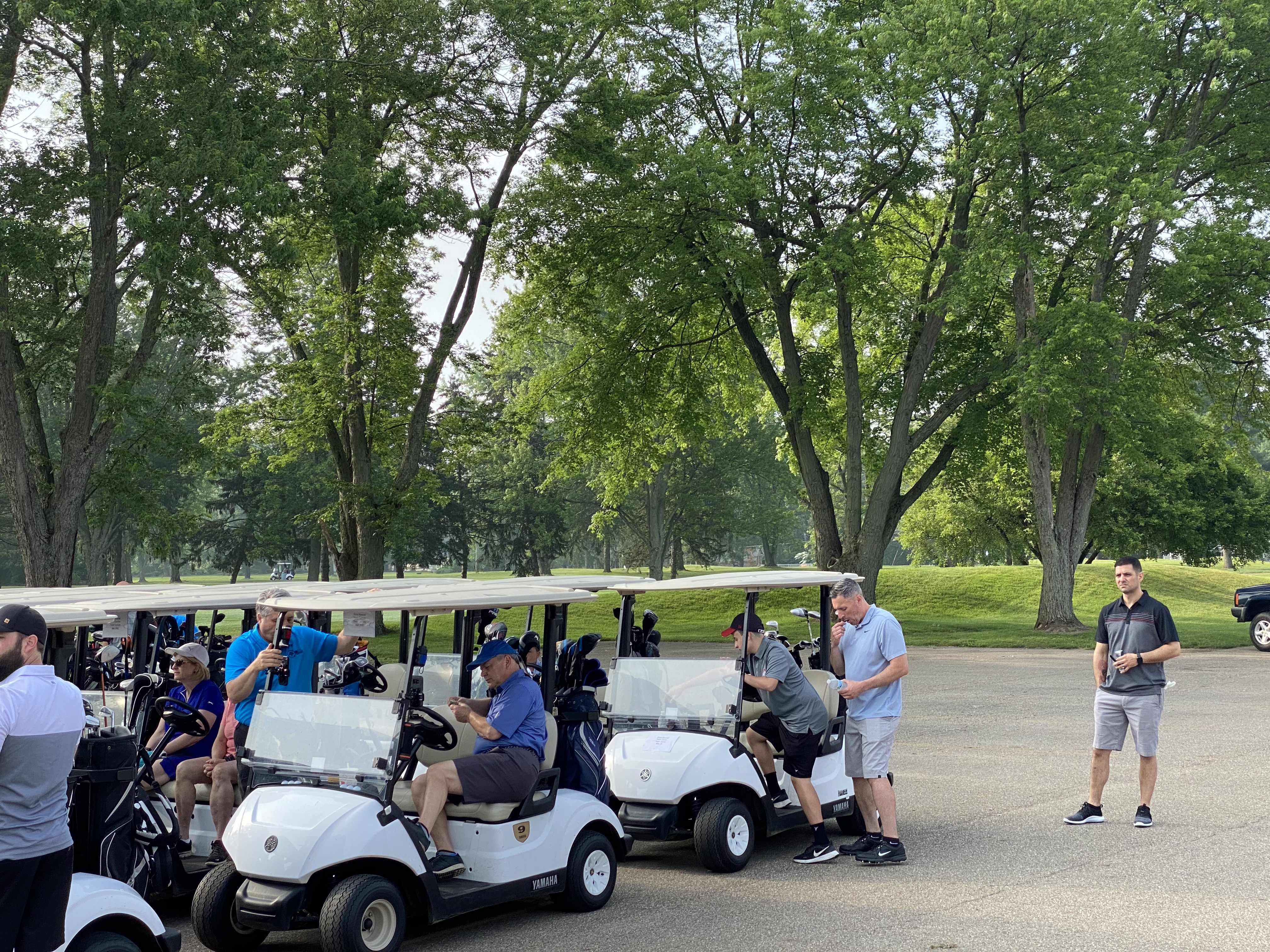 Golfers loading up to play